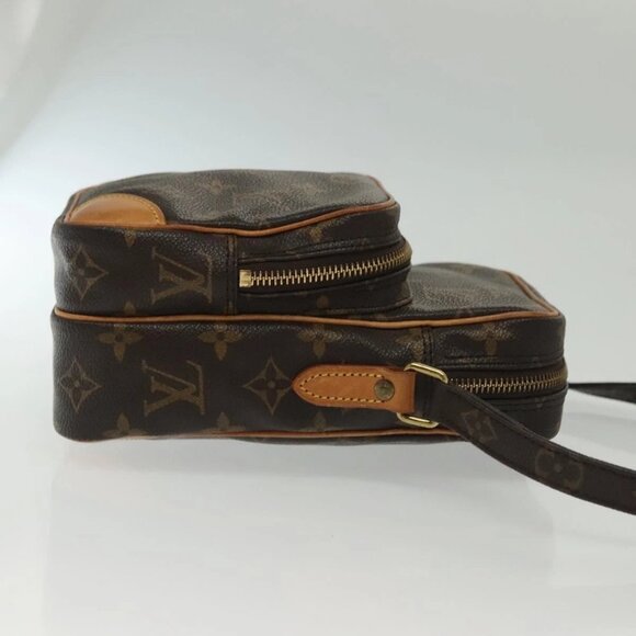 LOUIS VUITTON Monogram Amazon Shoulder Bag - Picture 3 of 16